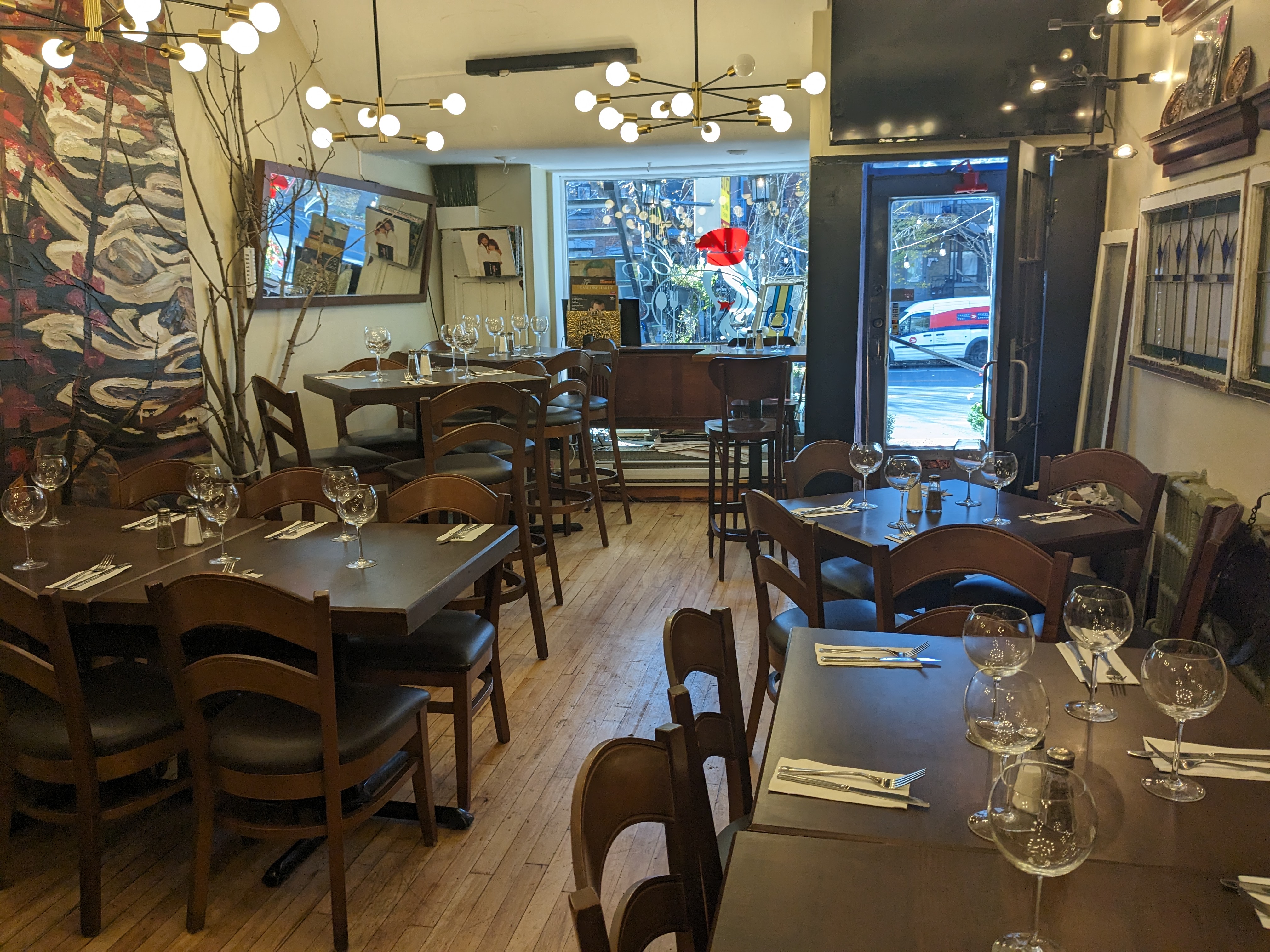 Restaurant Image 12